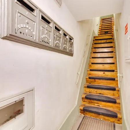 Calcada Do Combro Apartman