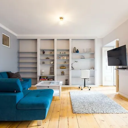 Calcada Do Combro Apartment