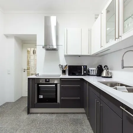 Calcada Do Combro Lissabon